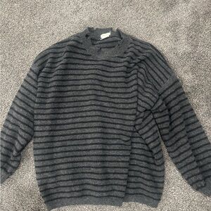Main Strip Charcoal Knit Pullover